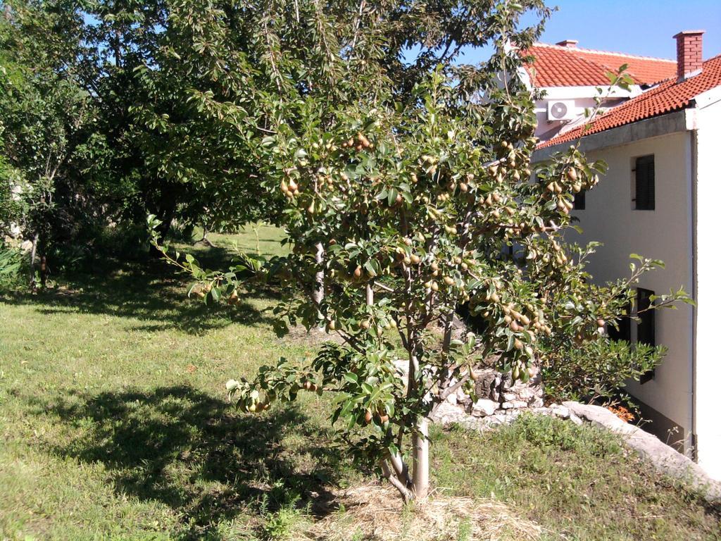 Apartmani Mujagic Batomalj Luaran gambar